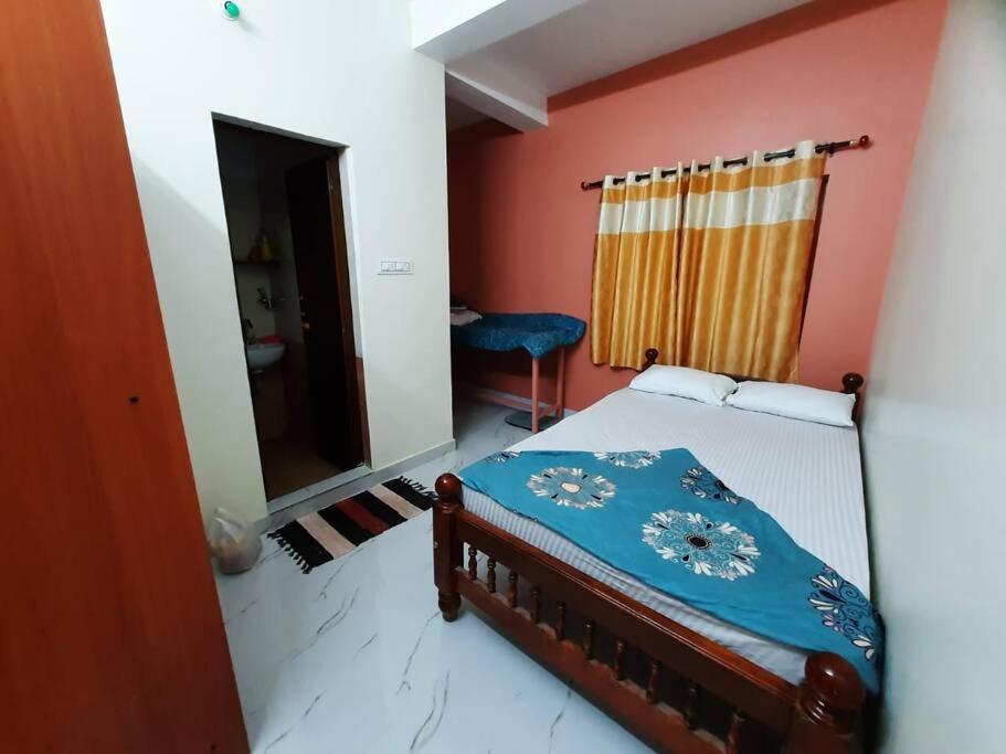 Getz Cottage - Valparai Luaran gambar